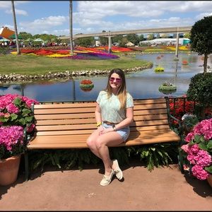 Meet your Posher, Marisa